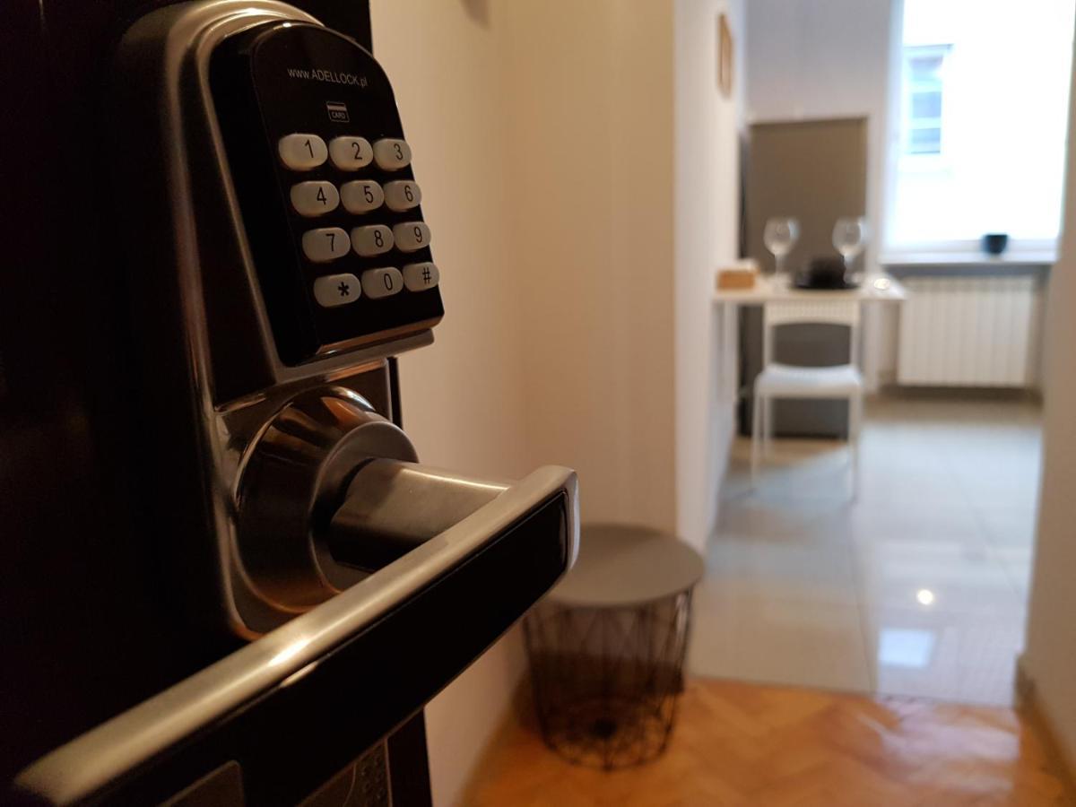 Apartament Przy Rynku グリヴィツェ エクステリア 写真