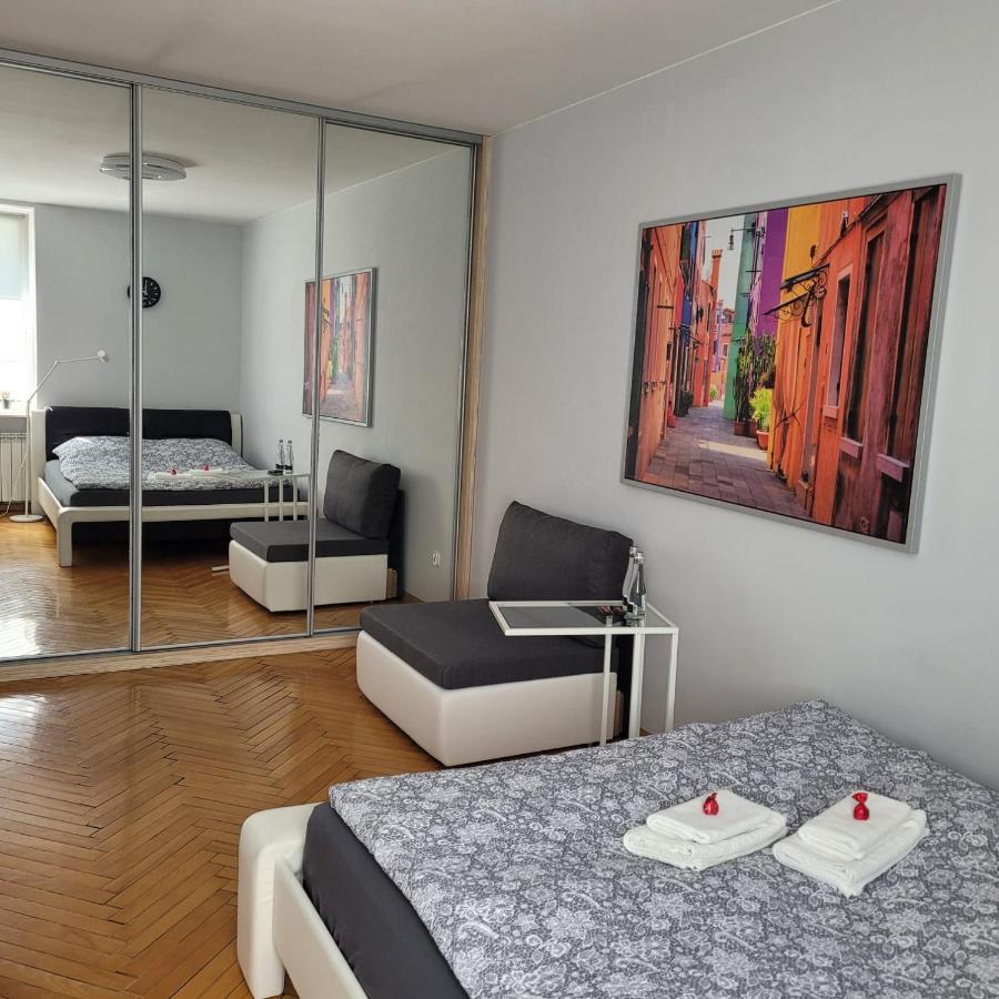 Apartament Przy Rynku グリヴィツェ エクステリア 写真